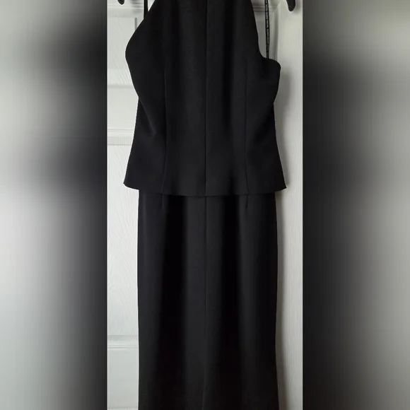 Daymor Couture Black Jeweled Halter Pelpum Evening Gala Gown Size 10 - Picture 10 of 12